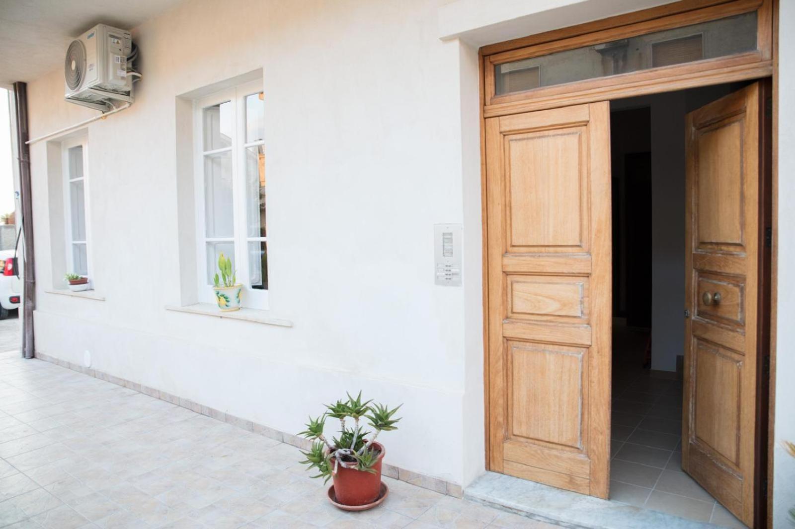 Glbapartments Capo d'Orlando Bagian luar foto